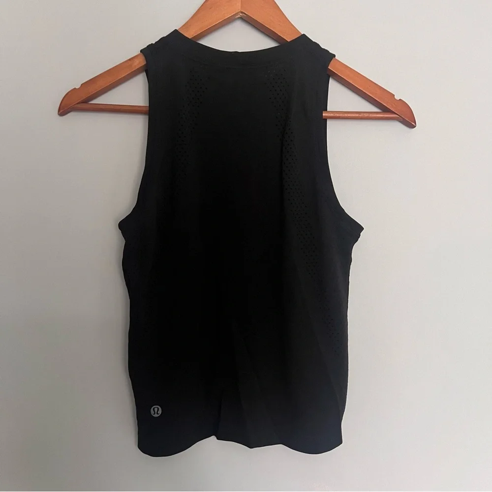 Lululemon Train to Be Tank Top Black Size 0 - Picture 2 of 4